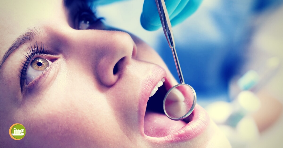 Zum Weltkrebstag 2020: Information Mundgesundheit berichtet über den Zahnarztbesuch als Krebsvorsorge.