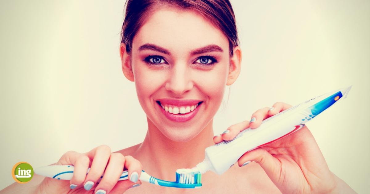 Welche Zahnpasta sollten wir nutzen und worauf müssen wir achten? Information Mundgesundheit erklärt, was Sie zum Thema Zahnpasta wissen sollten.