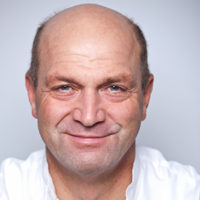 Profilbild von Dr. med. dent. Bernd Mansel